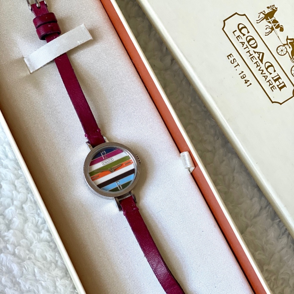 Coach Classic Quartz Pink Leather Strap Watch